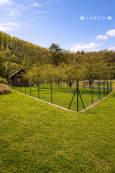 IBA U NÁS! Krásna chata- relax pri potôčiku 853 m2, Tr.Teplá