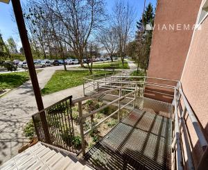 PRIPRAVUJEME! 3 izbový byt, loggia, pivnica, Košice