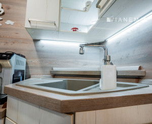 IBA U NÁS! Na predaj pekný 3i byt po rekonštr.TN-Sihoť, 65m2