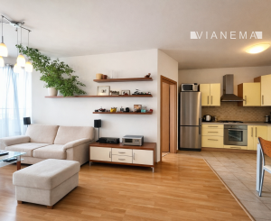 NA PREDAJ!  2,5i byt, Bratislava, Karlova Ves, Majerníková ulica, 78,9m2 (65,4m2 byt+ 13,5m2 terasa), s garážou.