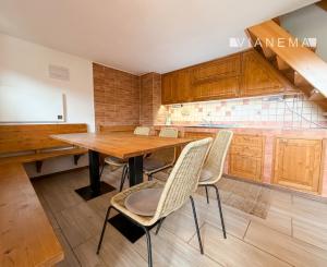 IBA U NÁS! Na predaj chata so záhradou, 711 m2,Nemšová-Ľuborča