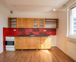 IBA U NÁS! 2 izbový byt  71m² + 2 balkóny + parkovacie stáie