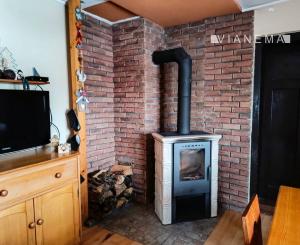 IBA U NÁS! Na predaj tradičná zrekonštruovaná chalupa - Čadca Raková