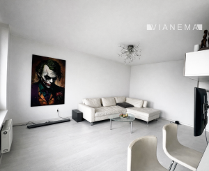 **NA PREDAJ! 3i byt Bratislava, Ružinov, Nevädzová ulica, RETRO**