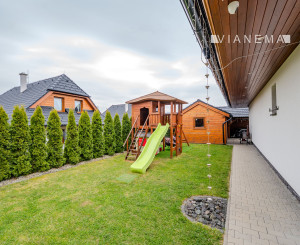IBA U NÁS! Výnimočný rodinný dom s wellness, Vysoké Tatry