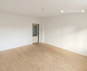 IBA U NÁS! Na predaj rodinný dom 360m², pozemok 1070m², Vrbov