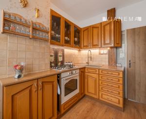 IBA U NÁS! Slnečný 4 izbový byt Obchodná ul., Košice-Západ