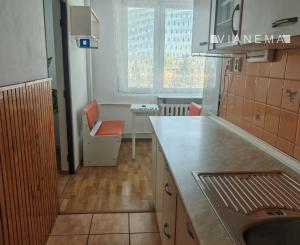 NA PRENÁJOM 2i byt s balkónom, Žilina-Hliny