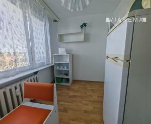 NA PRENÁJOM 2i byt s balkónom, Žilina-Hliny