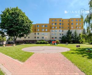 Veľký 5i byt 96 m², Lodgia, Tematínska, Nové mesto nad Váhom