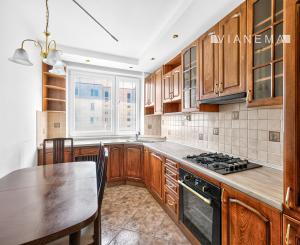Veľký 5-izbový byt 96 m², Tematínska, Nové mesto nad Váhom