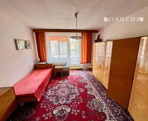 Na predaj 2 izbový tehlový byt, balkón, pôvodný st., Humenné