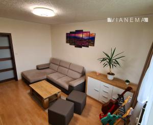 NA PRENÁJOM! FOR RENT!  2 izbový byt, Považská ulica Košice