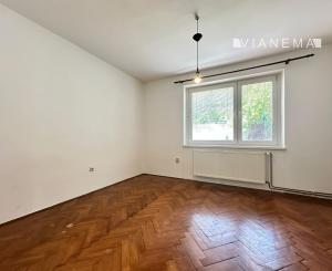 Výnimočný 3-izbový BYT s krbom a garážou, NIMNICA, PU
