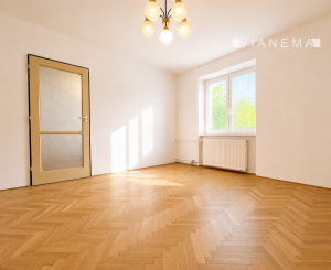 Priestranný 2i byt, 57m2, TOP lokalita Trenčína, Dlhé Hony