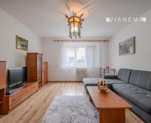 Útulny rodinný dom + prístavba + garáž, Kopánka Trnava