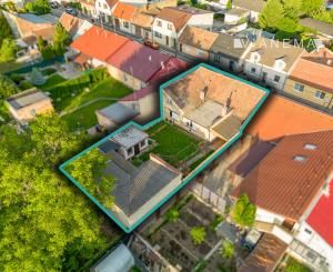 Útulny rodinný dom s garážou | Trnava - Kopánka, ul. Školská