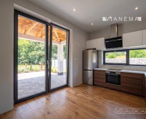 🏡 Luxusný nový 3-izbový bungalov s dvojgarážou