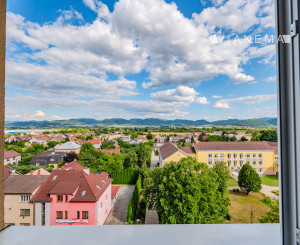 Rezervovaný 3i byt, 68m2, rekonštrukcia, výhľady - Nemšová