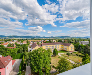 Rezervovaný 3i byt, 68m2, rekonštrukcia, výhľady - Nemšová