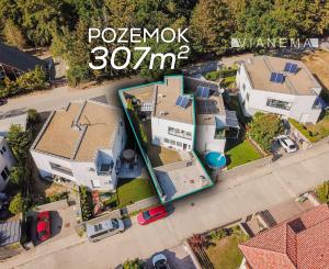 NA PREDAJ! Moderný 5-izbový dom so záhradou, Stupava