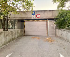 Na prenájom garážové státie, Betliarska, BA Petržalka