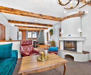 Na predaj rodinný dom Vychylovka / Apartmánový dom, 1023m2