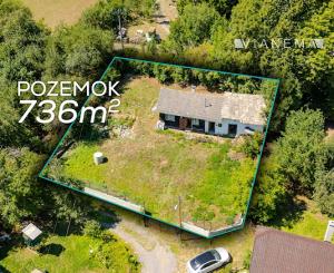Pôvodná drevenica v prírodnom prostredí - Púchov, Hoštiná