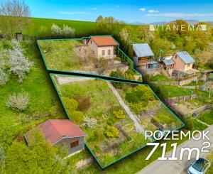 Útulná chatka s pozemkom 711 m² v Nemšovej – Ľuborča