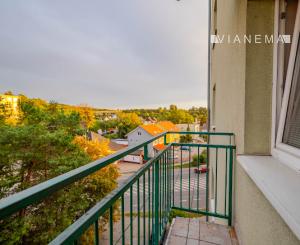 Priestranný svetlý 3i byt, 75 m², balkón, komora - Myjava