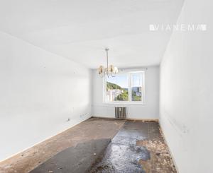 Priestranný 2-izbový byt v centre Považskej Bystrice, 67m2