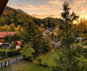 NA PREDAJ! Zrubová chata s 3 apartmánmi, Tatranská Kotlina