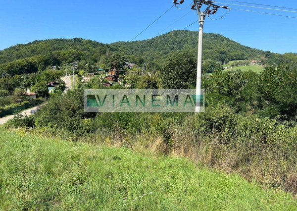 IBA U NÁS! Exkluzívne ponúkame rekreačné pozemky v Žarnovici