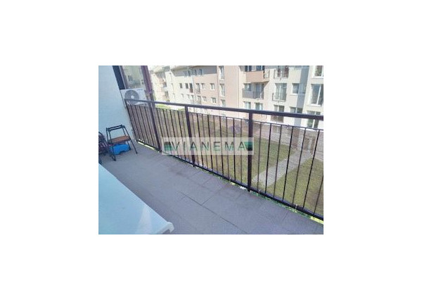 IBA U NÁS! Exkluzívne ponúkame 1-izb. byt s parkovaním, Slovenský Grob