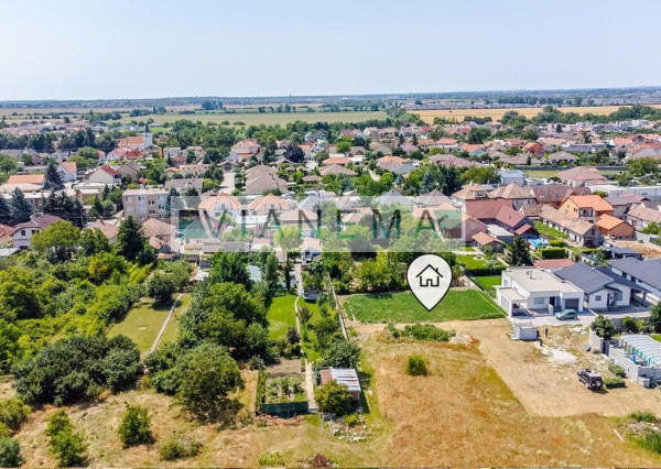 IBA U NÁS! Ponúkame stavebný pozemok, Slovenský Grob