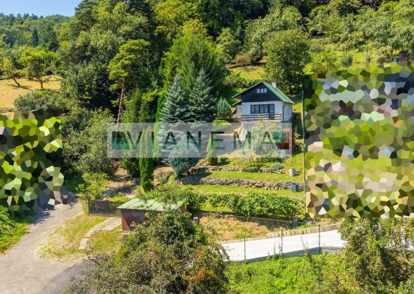 REZERVOVANÁ!!! IBA U NÁS!  chata so súpisným číslom, Púchov