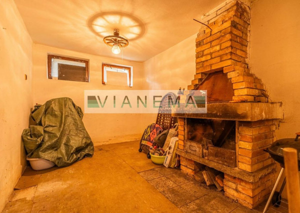 IBA U NÁS! Exkluzívne ponúkame murovanú chatu v obci Lozorno