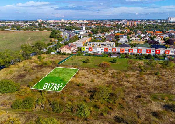IBA U NÁS! ! Investičný stavebný pozemok Senec, 817 m2