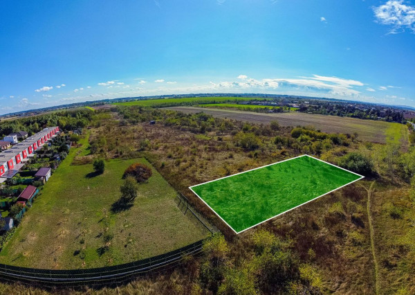 IBA U NÁS! Na predaj investičný pozemok Senec, 817 m2