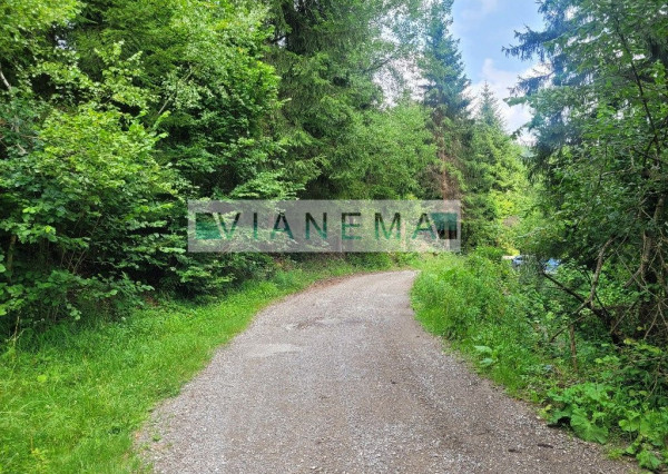 IBA U NÁS! ponúkame pozemok na polosamote Lazy pod Makytou