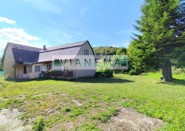 REZERVOVANÝ! Rodinný dom s peknou záhradou v Zliechove