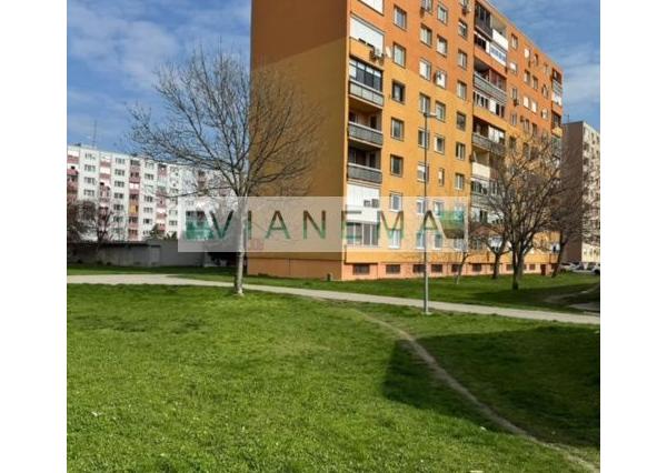 Exkluzívne ponúkame 3-izbový byt s loggiou, Dunajská Streda