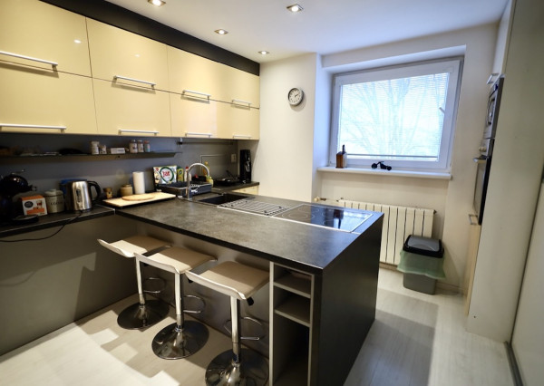 REZERVOVANÉ - Na predaj je jedinečný 2 izbový byt, centrum