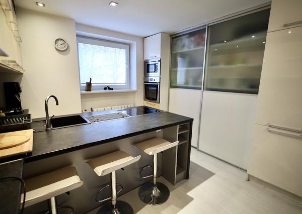 REZERVOVANÉ - Na predaj je jedinečný 2 izbový byt, centrum