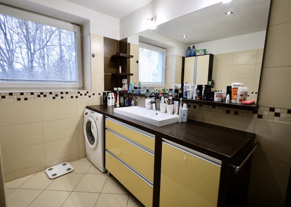 REZERVOVANÉ - Na predaj je jedinečný 2 izbový byt, centrum