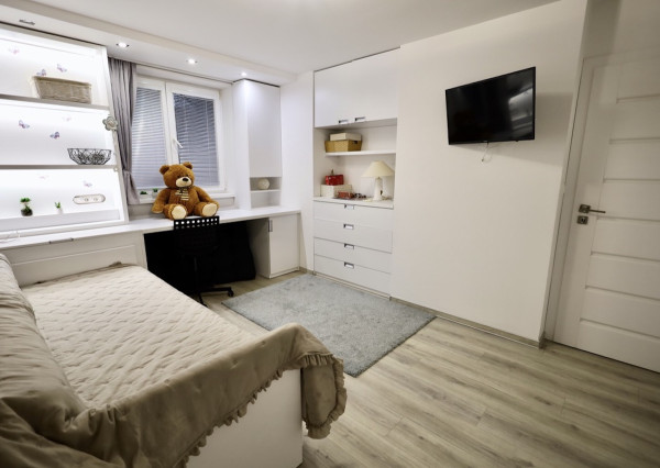 Rezervovné - Na predaj je 3 izbový byt v širšom centre mesta Martin