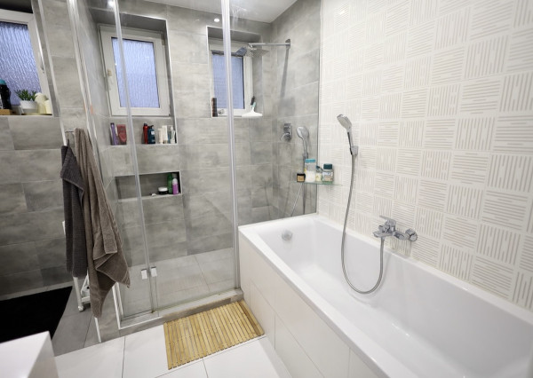 Rezervovné - Na predaj je 3 izbový byt v širšom centre mesta Martin