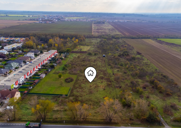 IBA U NÁS! Investičná príležitosť! Pozemok Senec