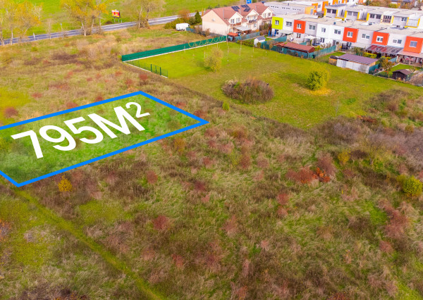 IBA U NÁS! Investičná príležitosť! Pozemok Senec