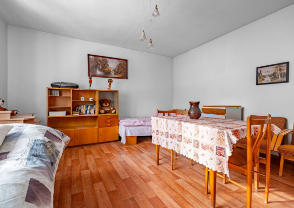 rezervované IBA U NÁS! Na predaj rodinný/víkendový dom Udiča